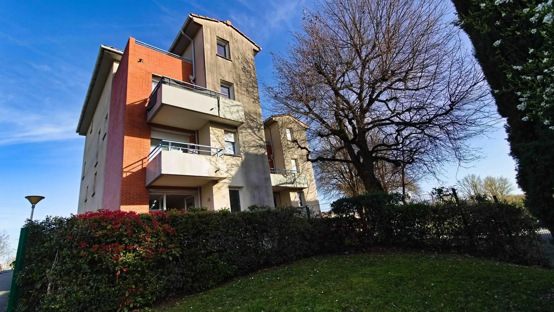 Appartement T2 Piscine Parkin Privee Colomiers 0*,  France